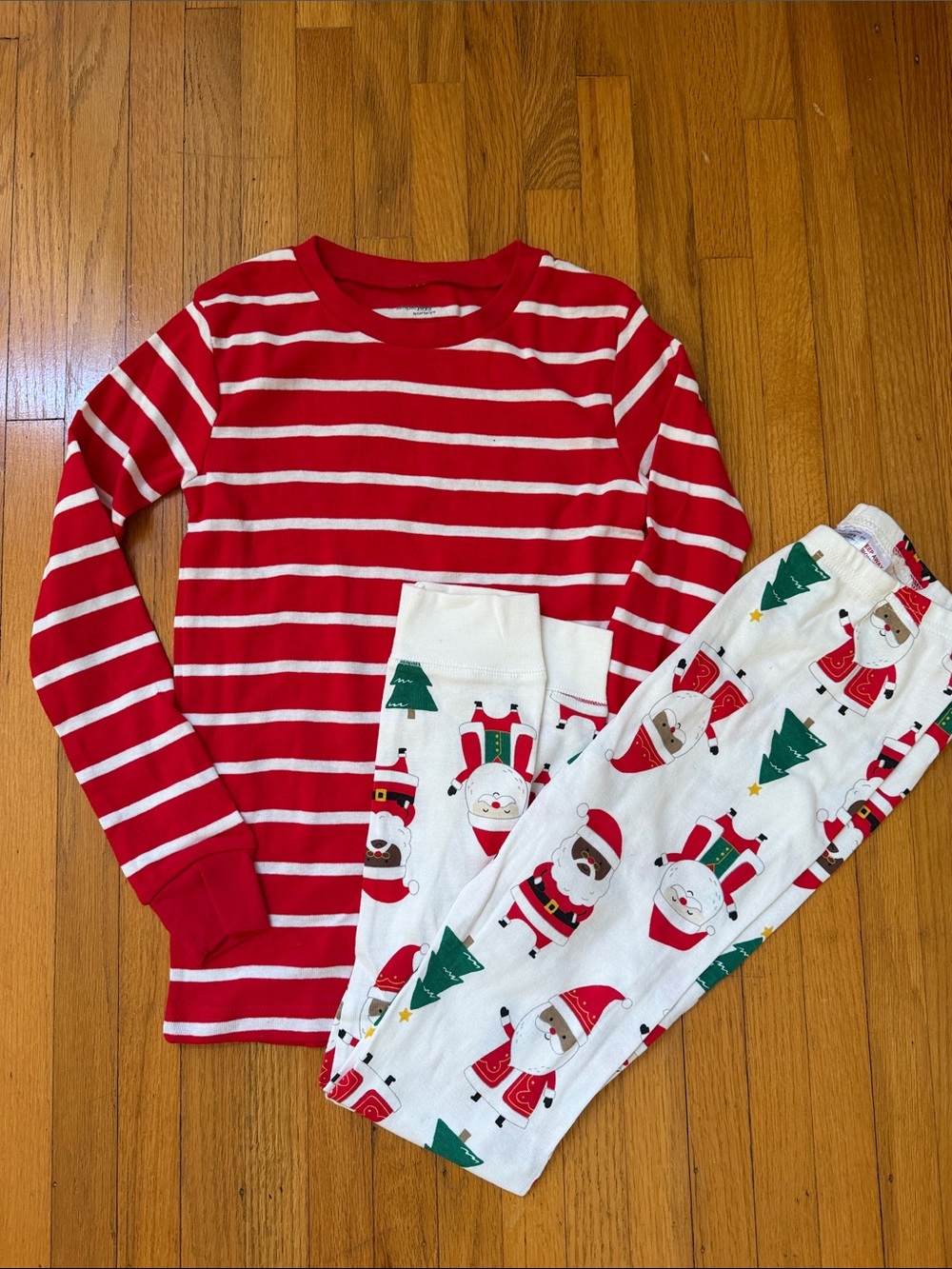 Carters 2-Piece Holiday Christmas Pajamas